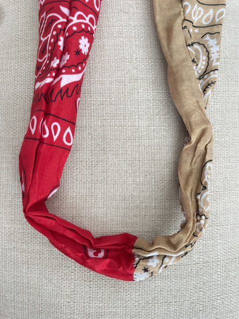 Bandana necklace without charms