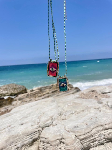 MERMAID AURA NECKLACE