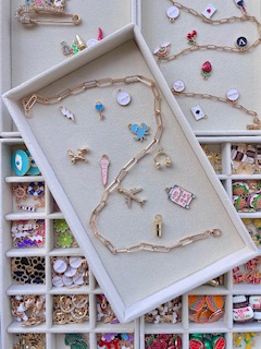 Happy Charms 3