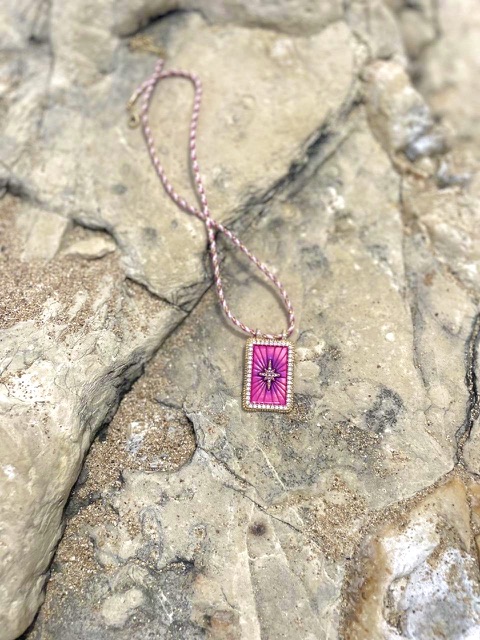 STAR PINK AURA NECKLACE