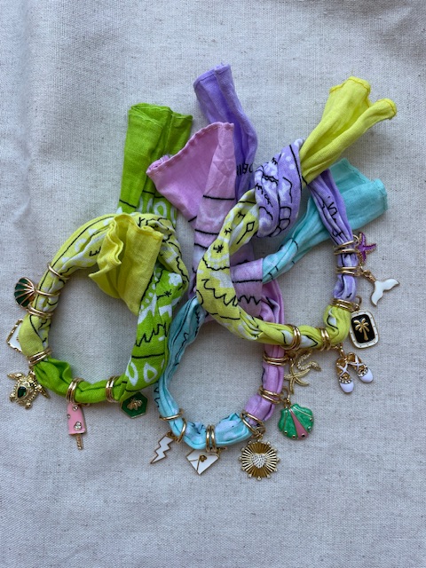 Bandana Charm Bracelet with 5 charms