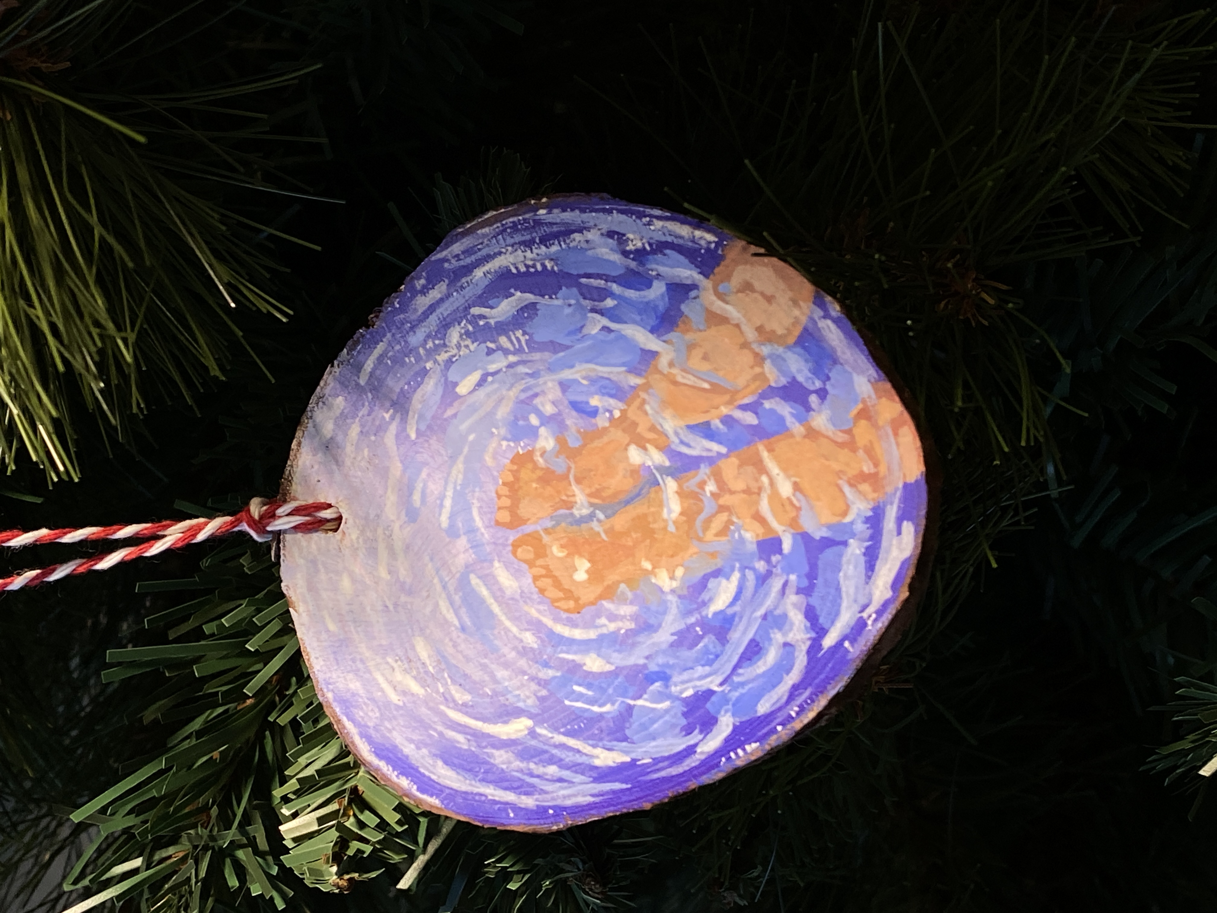 Chilling in the pool - Wooden Ornament