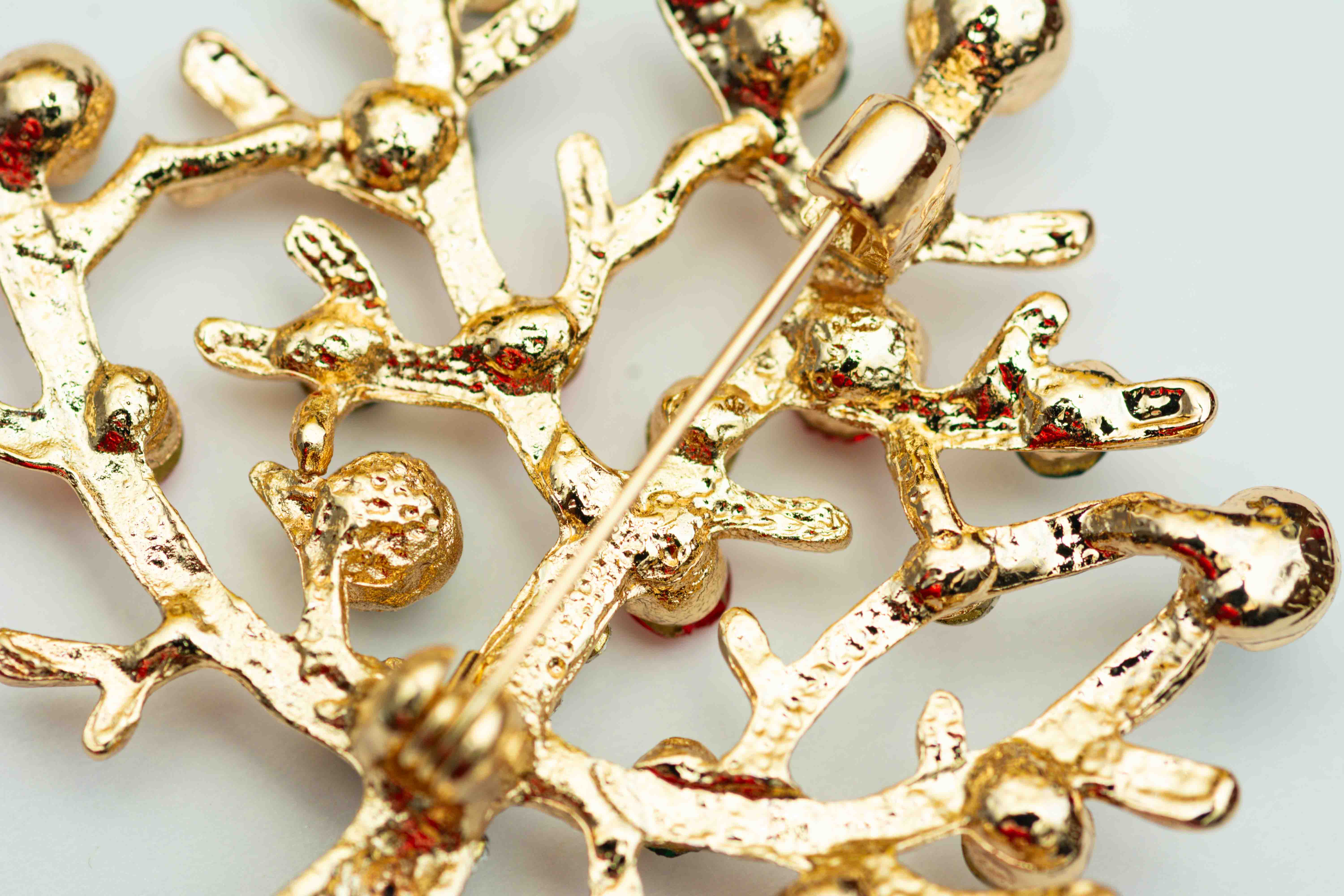 Crystal Branches – Christmas Edition Tree Brooch