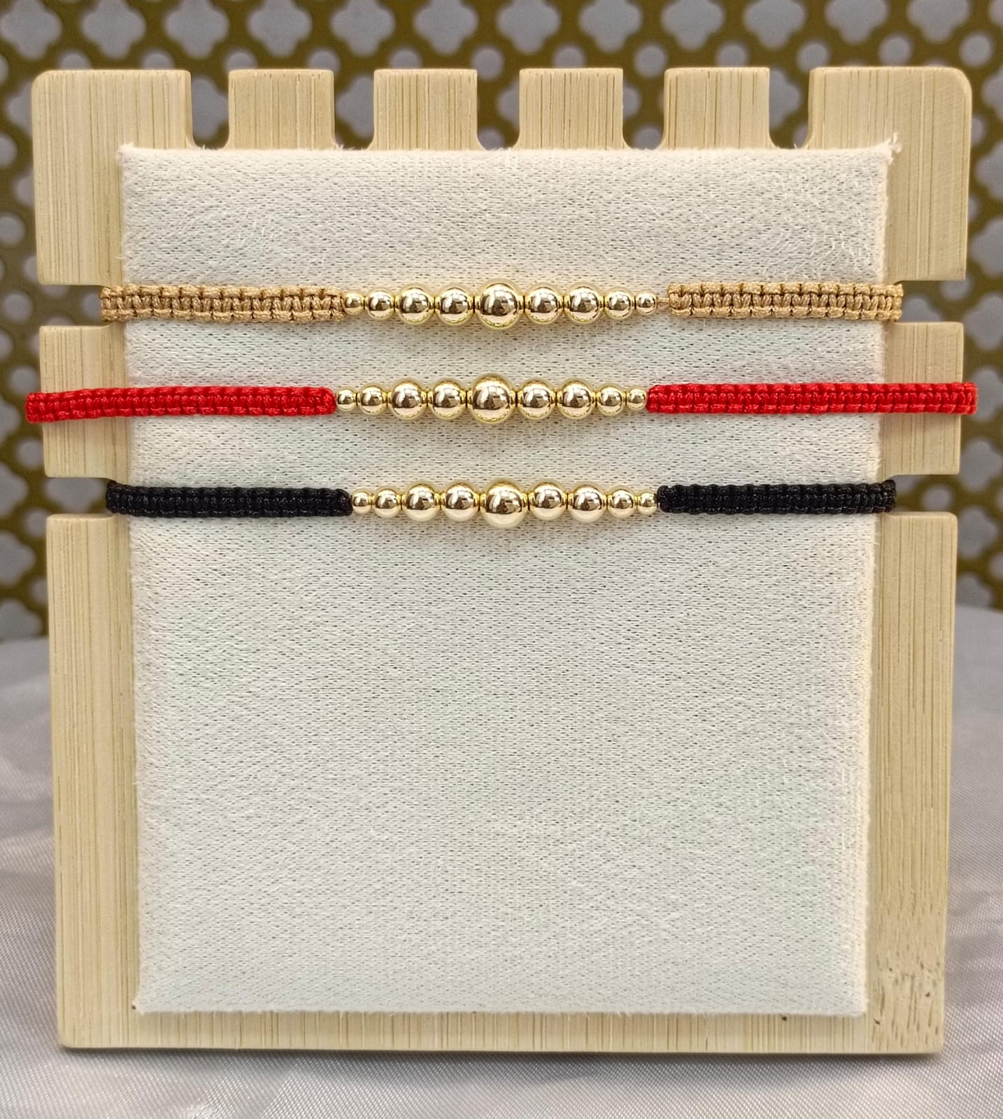 Pulseras de hilo de cuentas de oro Laminado