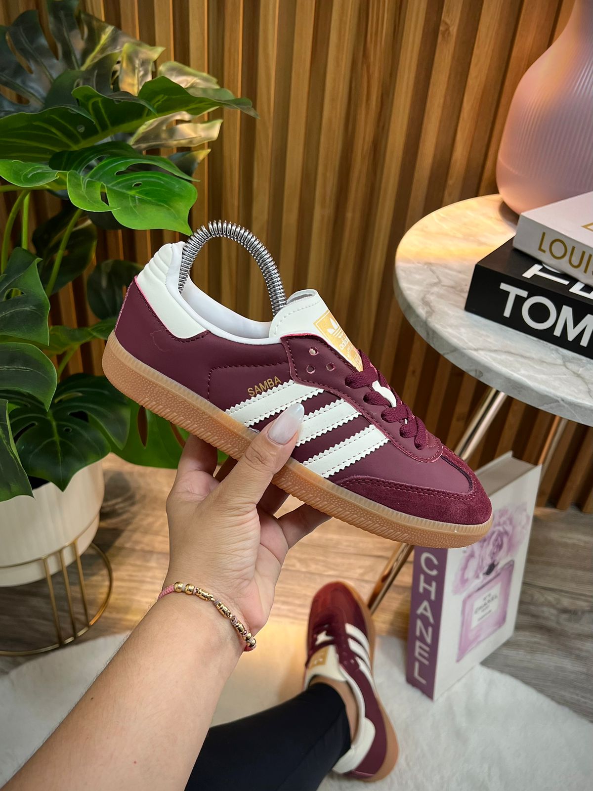 Tenis importados ADIDAS GAZELLE