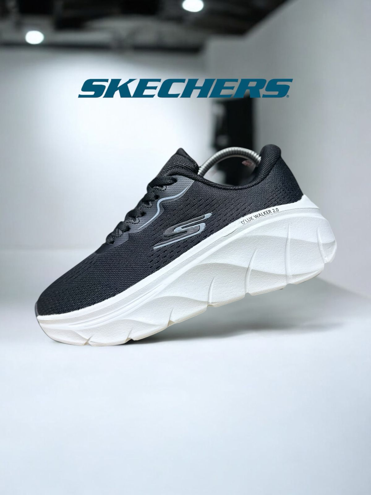 Tenis importados Skechers Slip-On 
