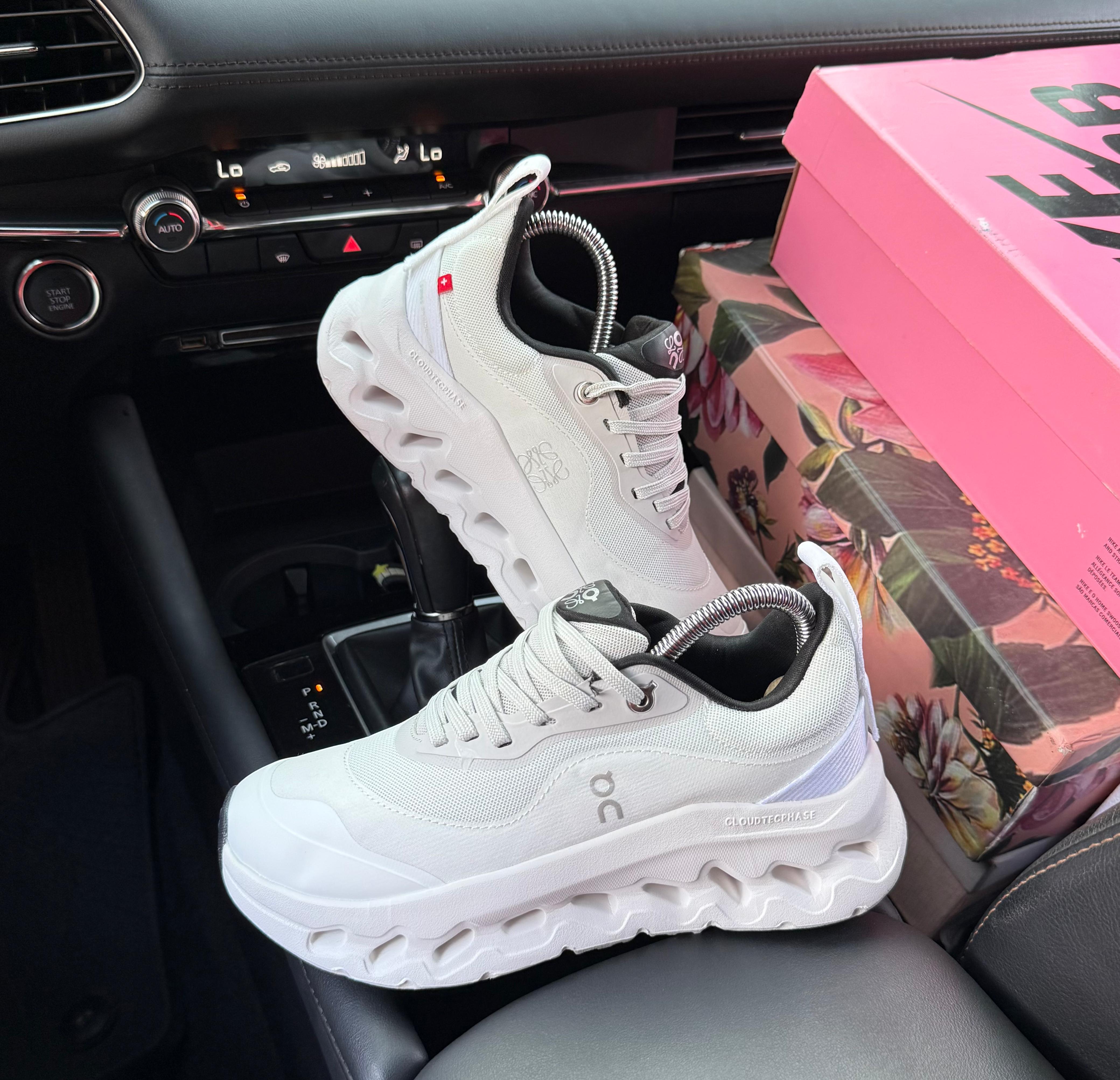 Tenis Importados On Cloud Sneakers