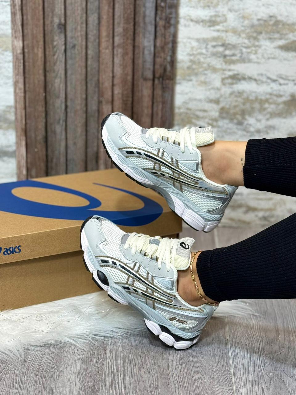 TENIS IMPORTADOS ASICS GEL