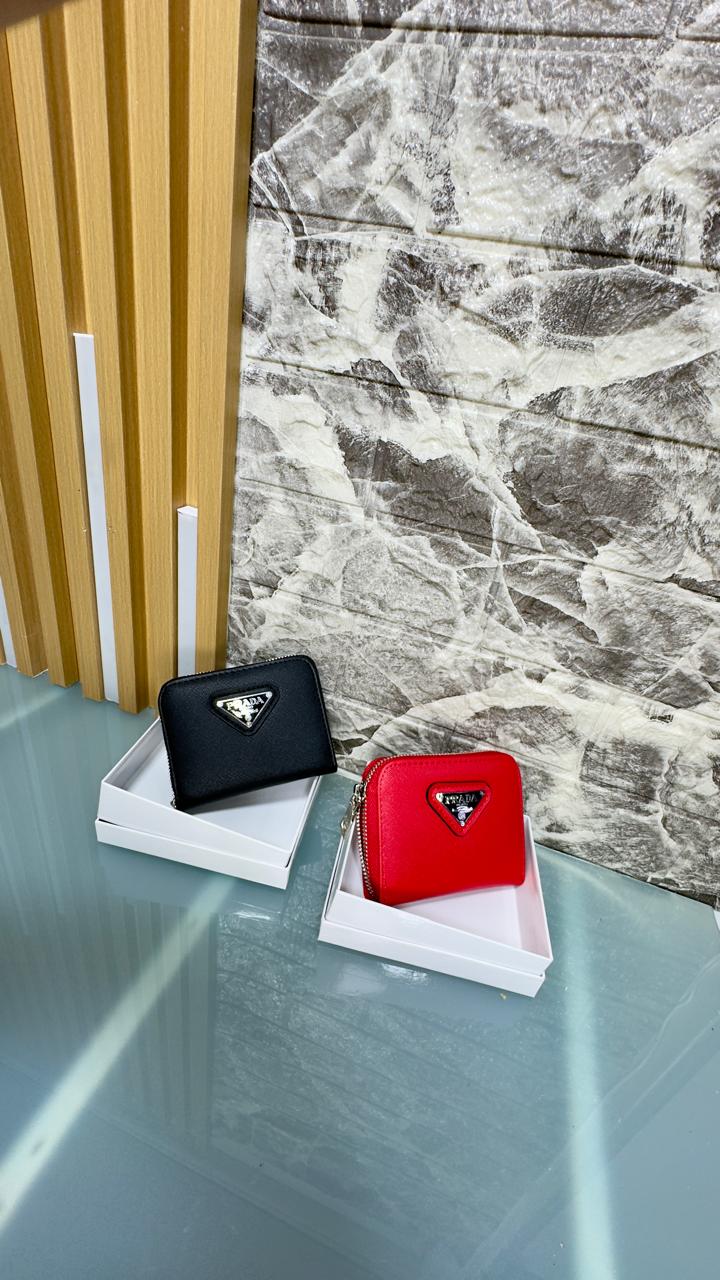 Mini Cartera de cuero negra Prada