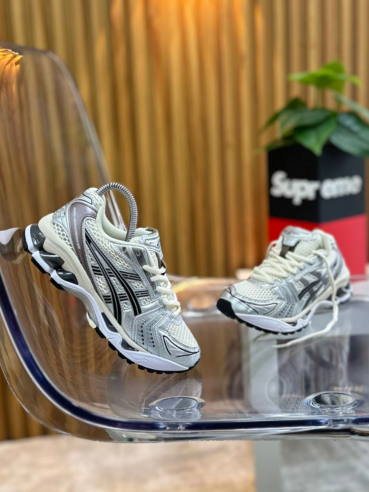TENIS ASICS