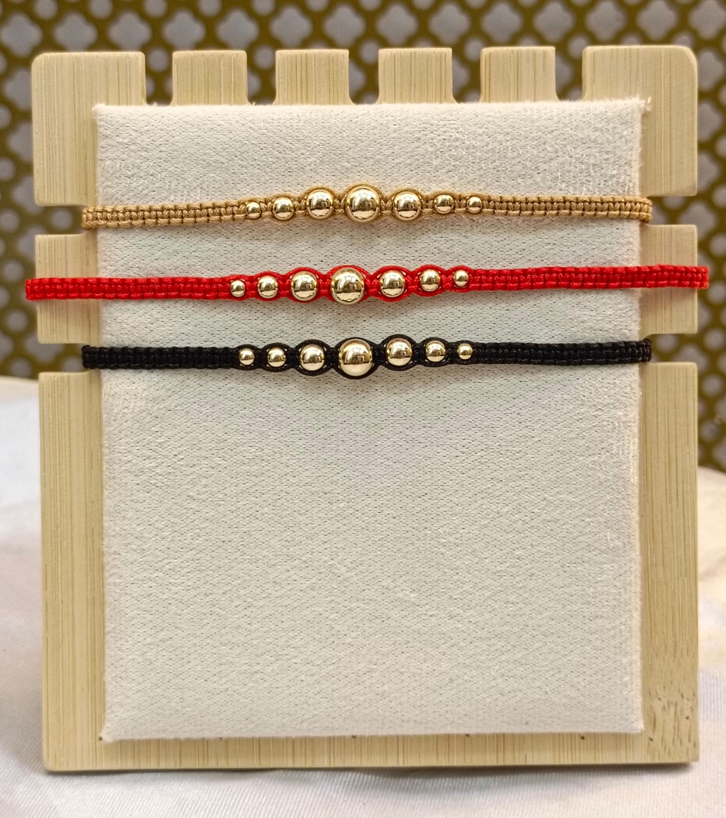 Pulseras de hilo de cuentas de oro Laminado