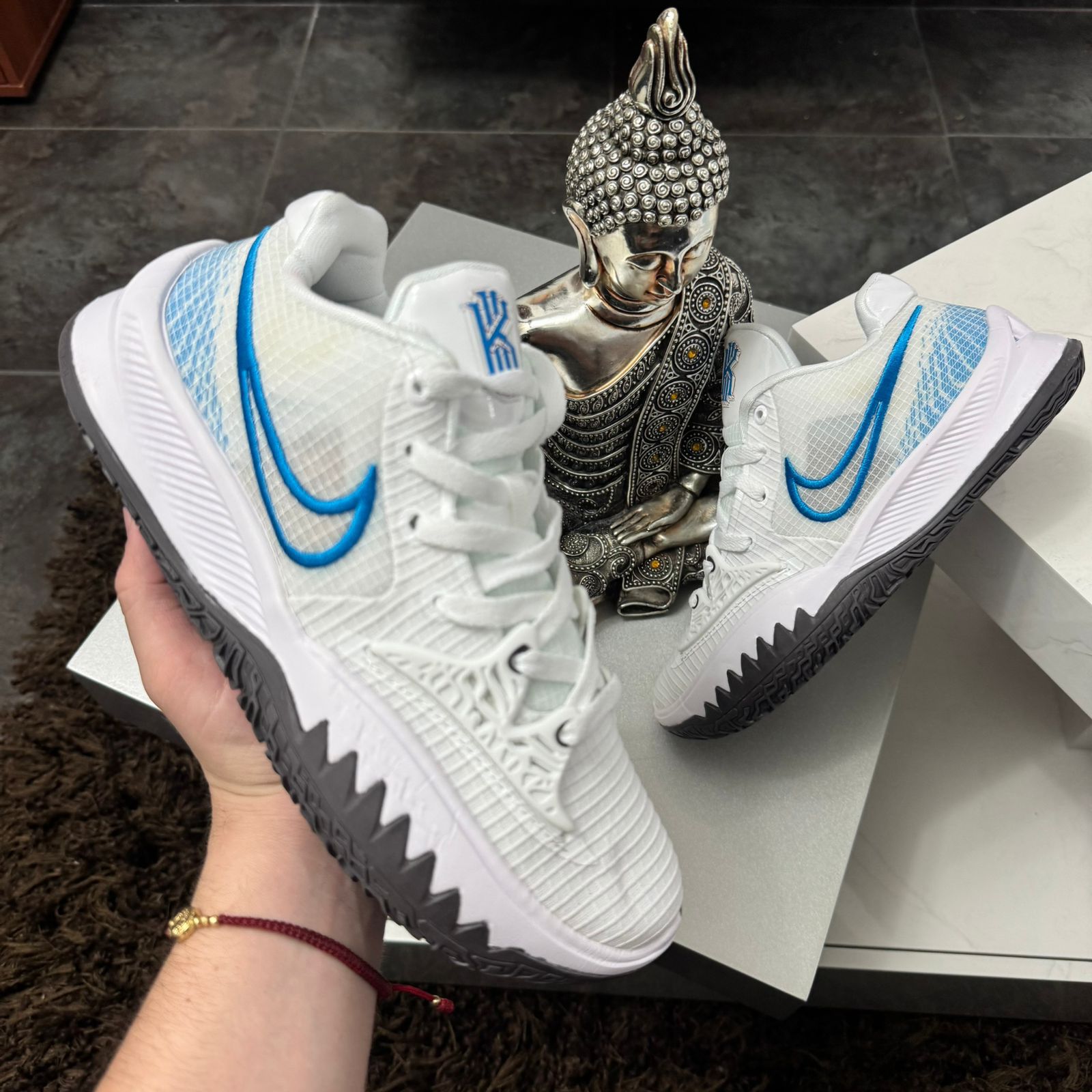Tenis Importados N i k e  Kyrie Low 5 Sneakers