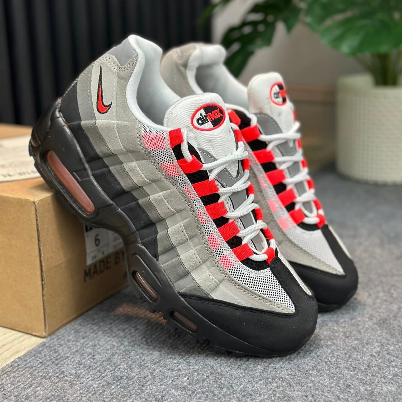 Tenis N I K E 