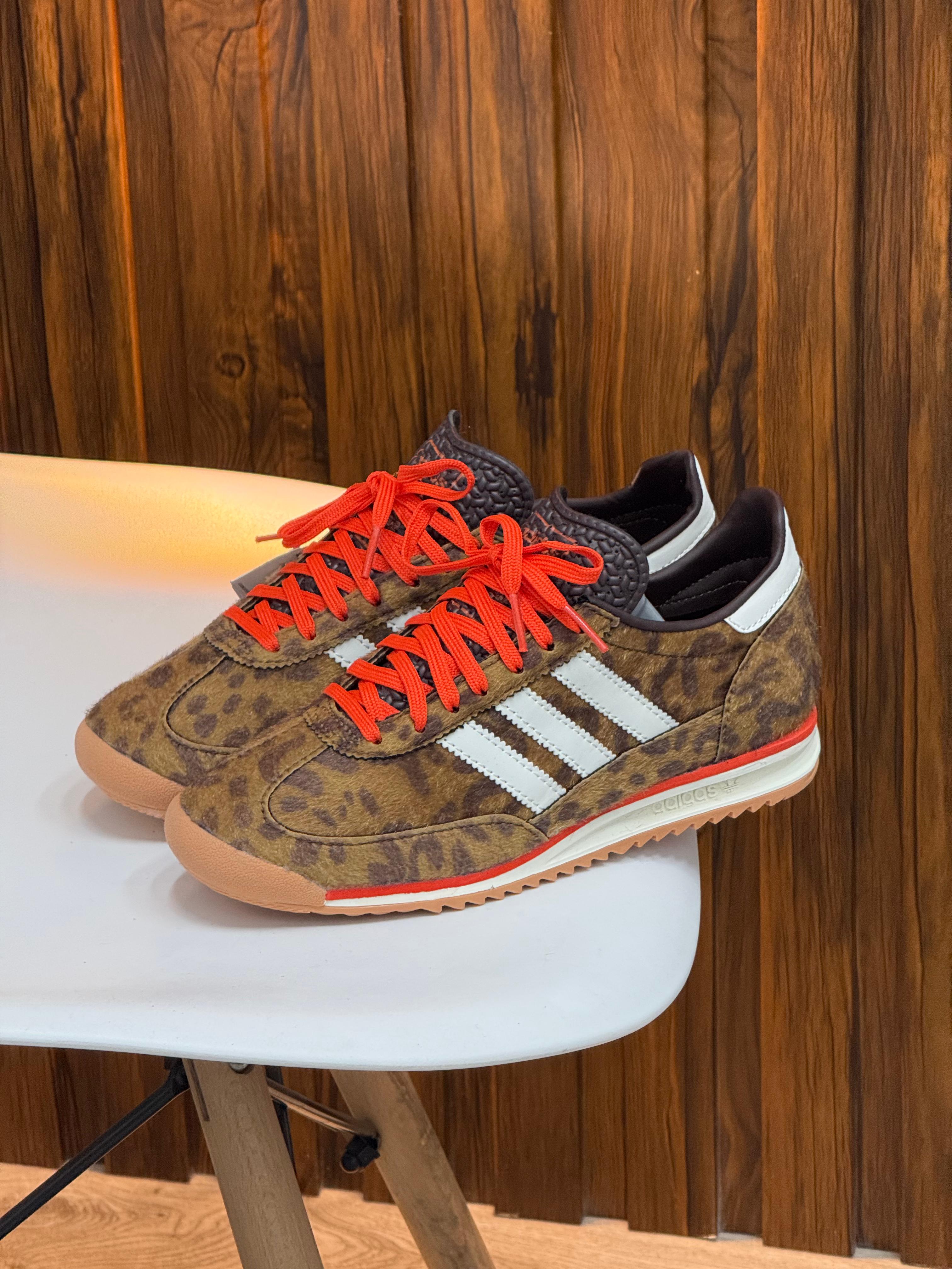 Tenis importados  a d idas SL72 