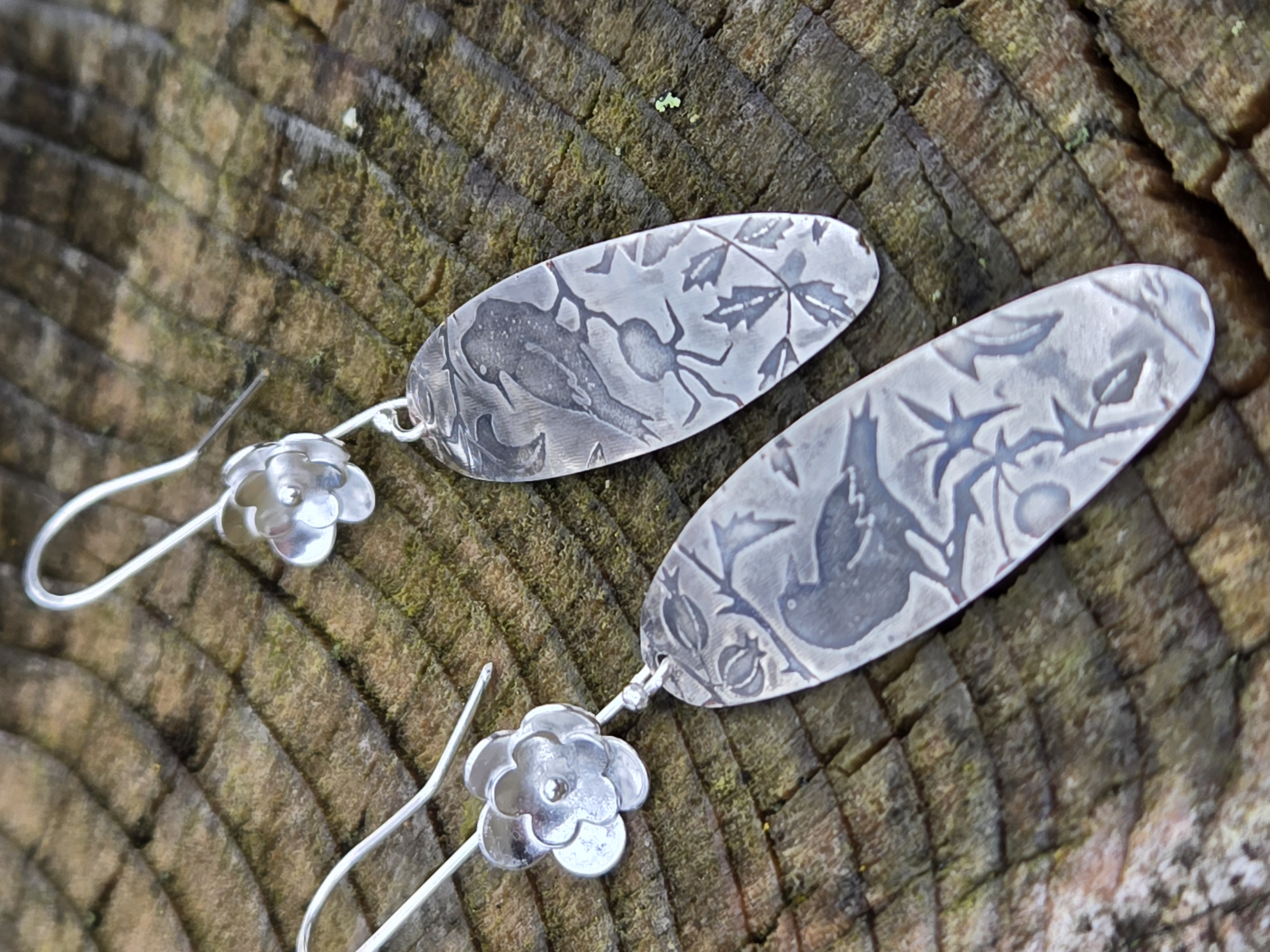 BK- Flower and Bird Earrings - Oval