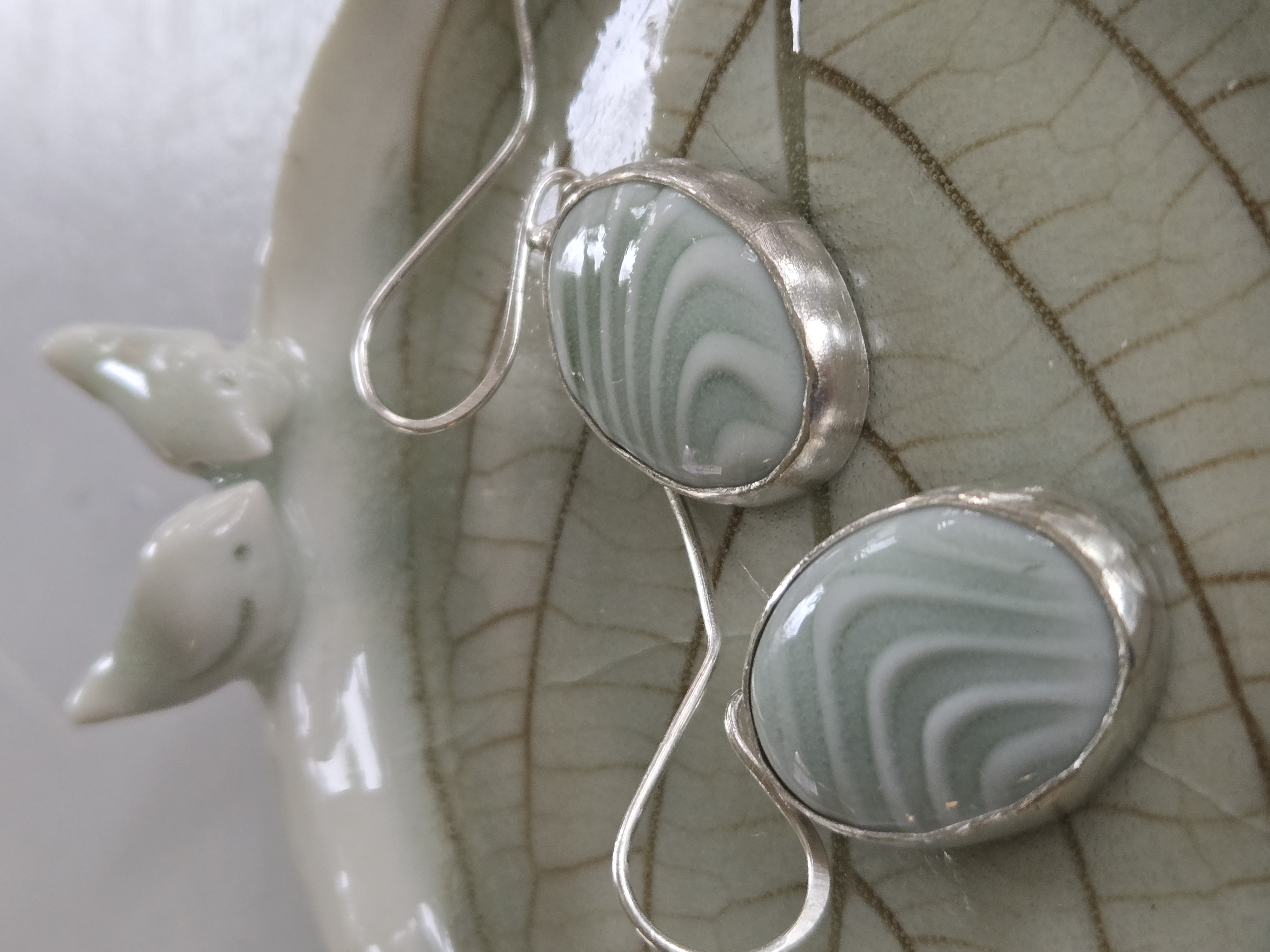 AL- Elegant Oval Silver Earrings