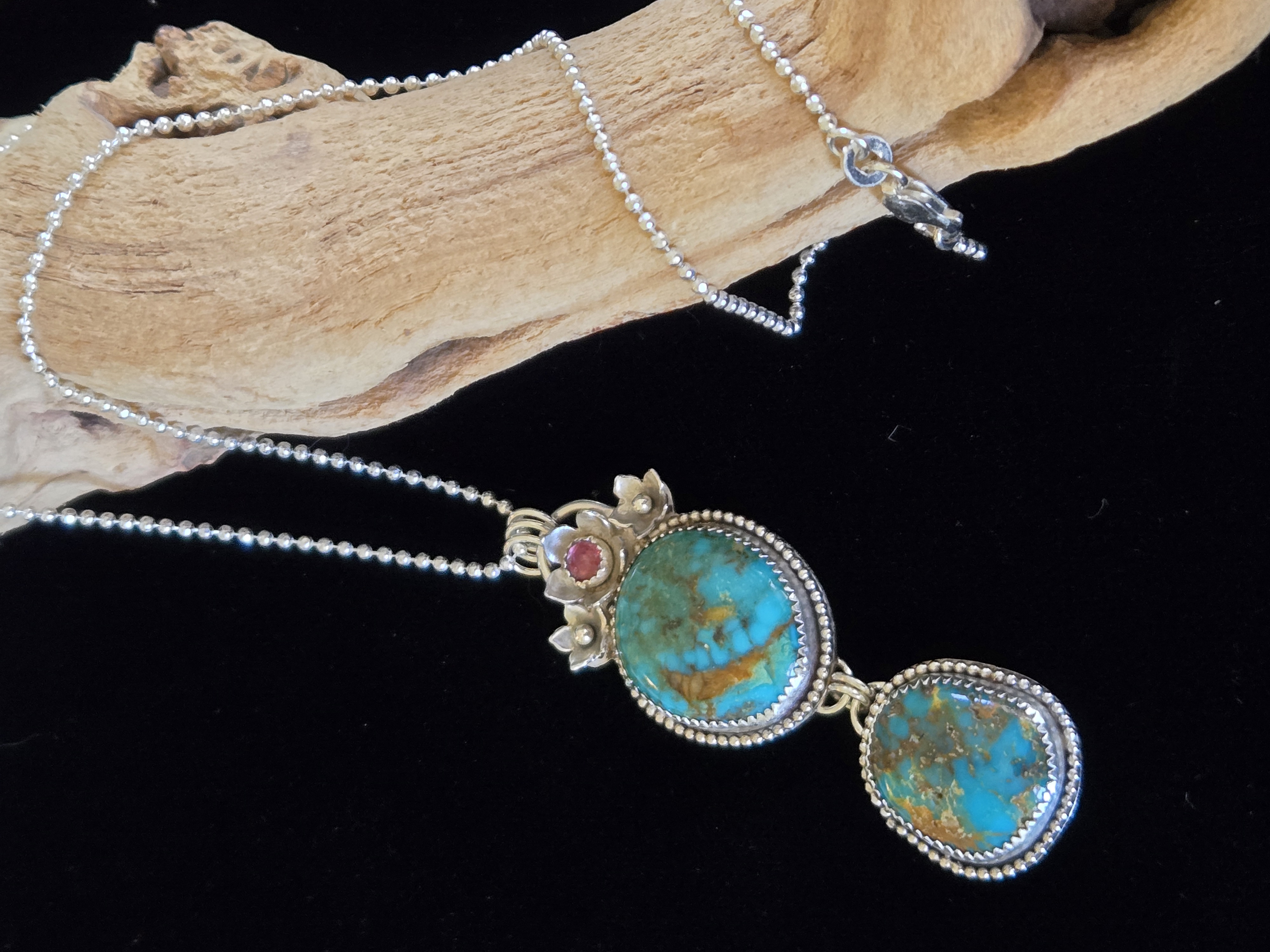 AU- Turquoise and Silver Pendant Necklace