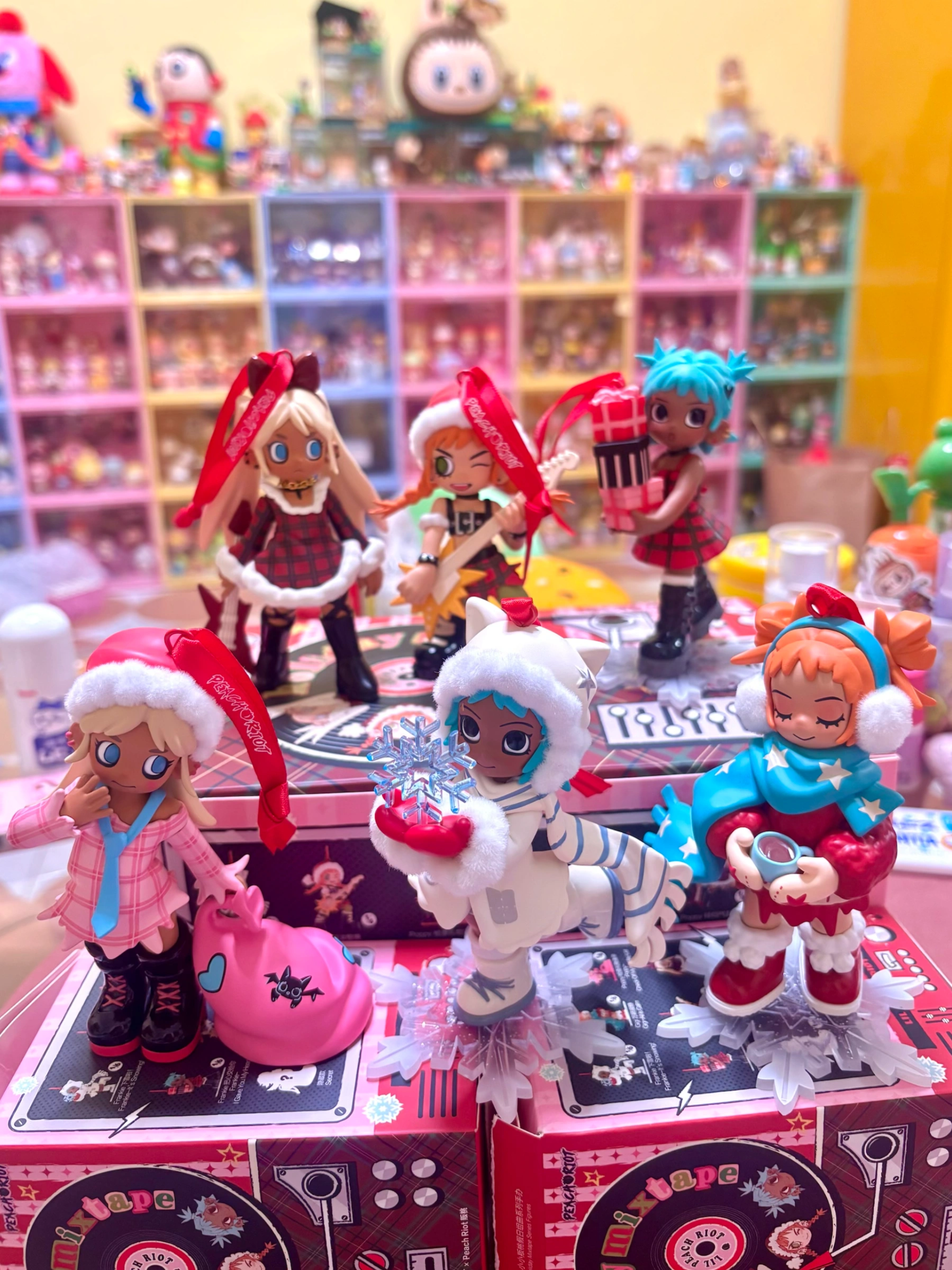 Colección Lil Peach Riot: Mixtape Navideño