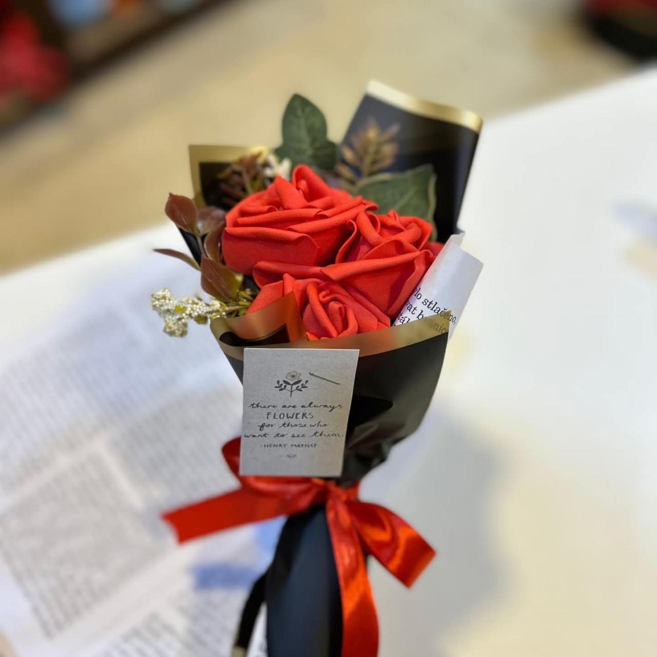 mini Handmade Rose Bouquet