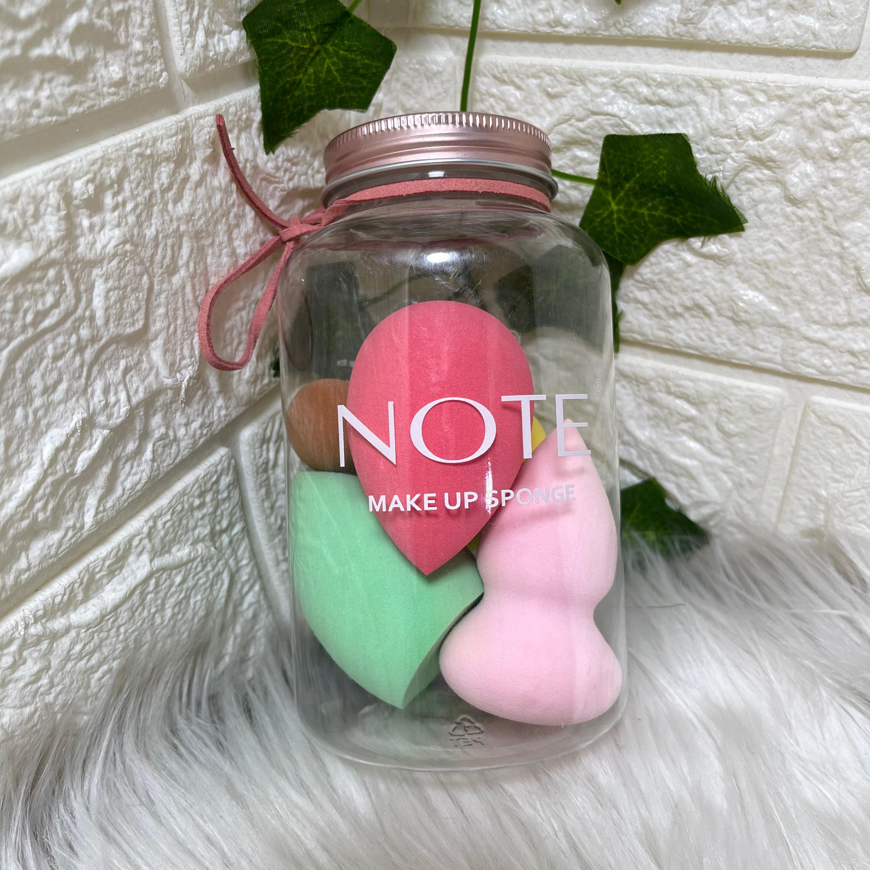 Makeup Sponge Set in Jar