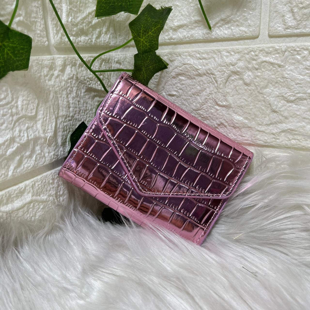 Pink Crocodile Pattern Wallet