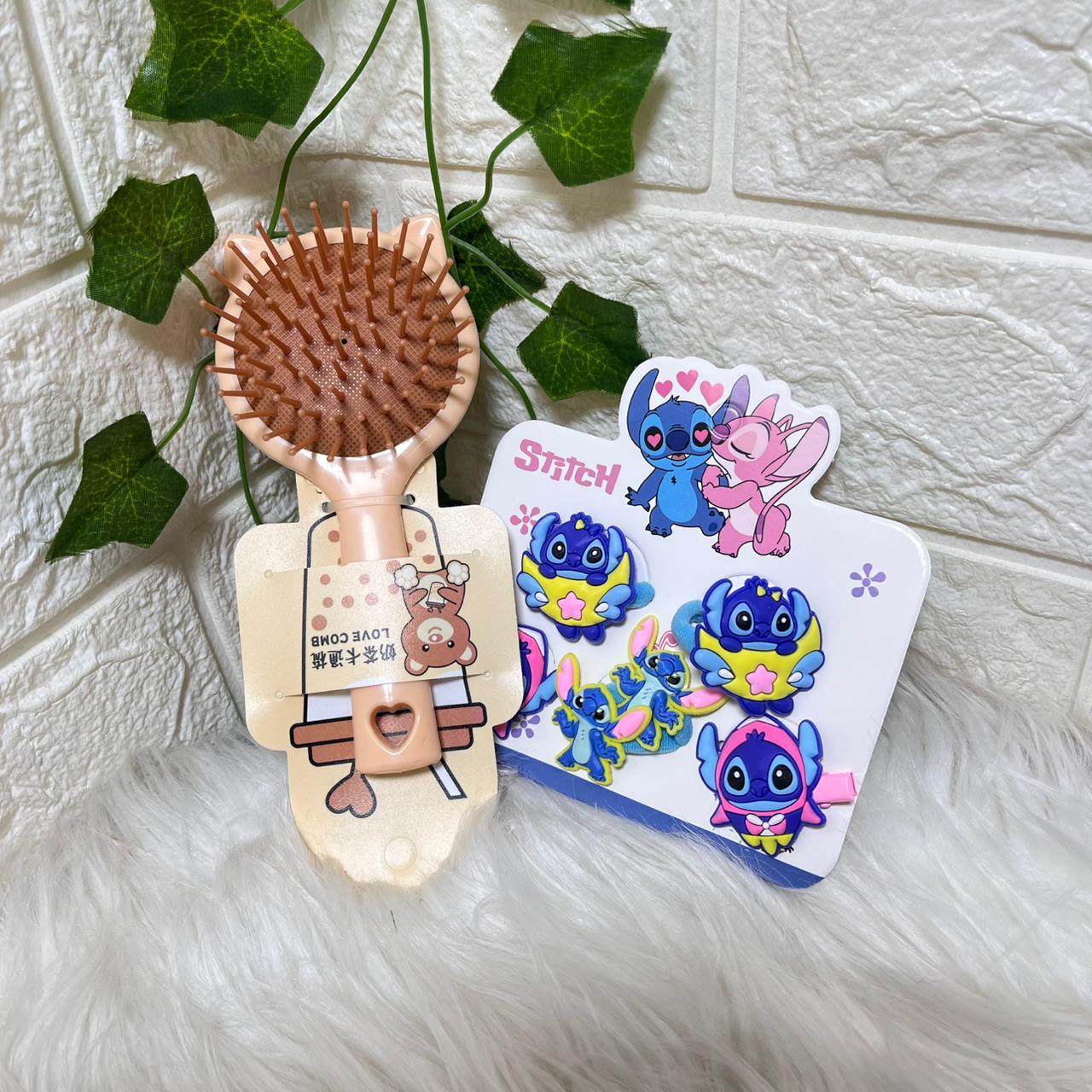 Cute Bear Detangling Hair Brush & Stitch Hair Clips Set