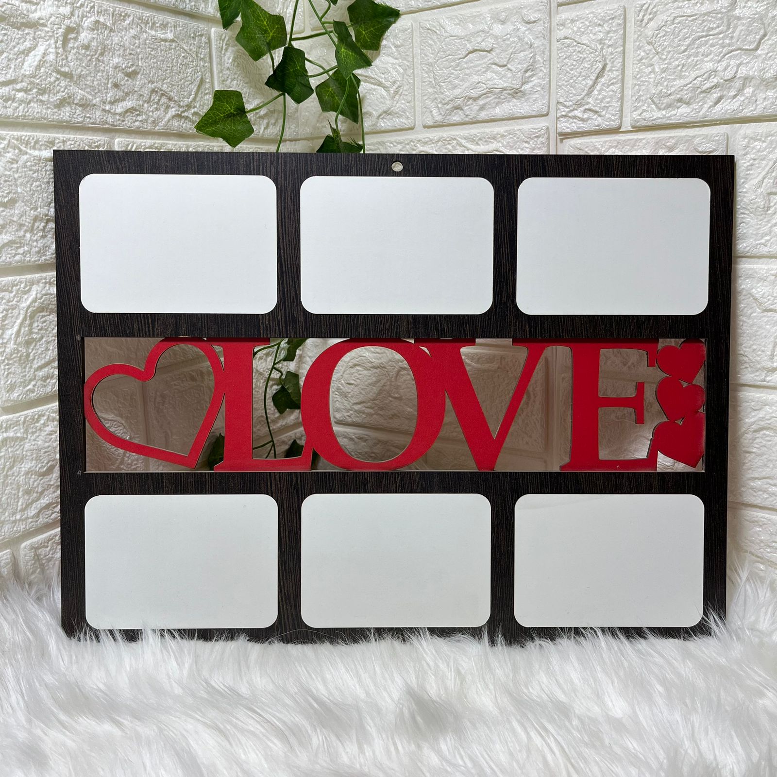 30*35cm wooden frame with 6 printed pics