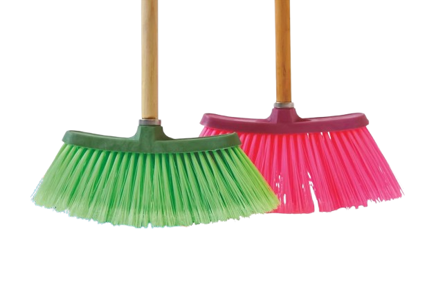Kit escoba cepillo con bastón de madera (Variedad de colores)