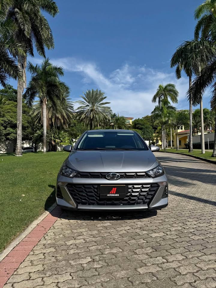 HYUNDAI HB20S