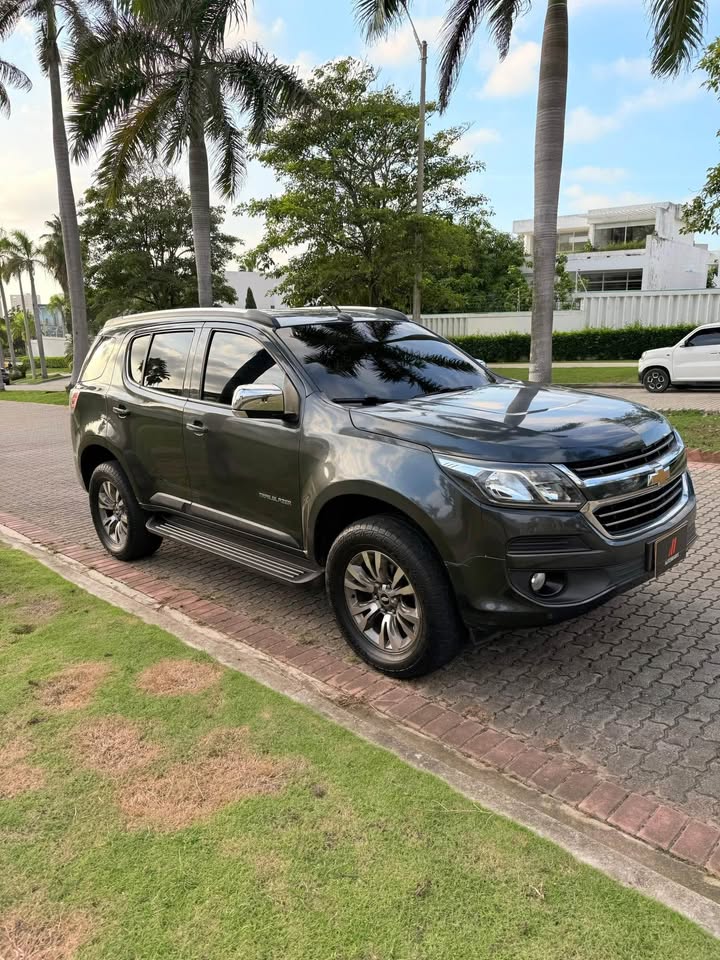 CHEVROLET TRAIL BLAZER