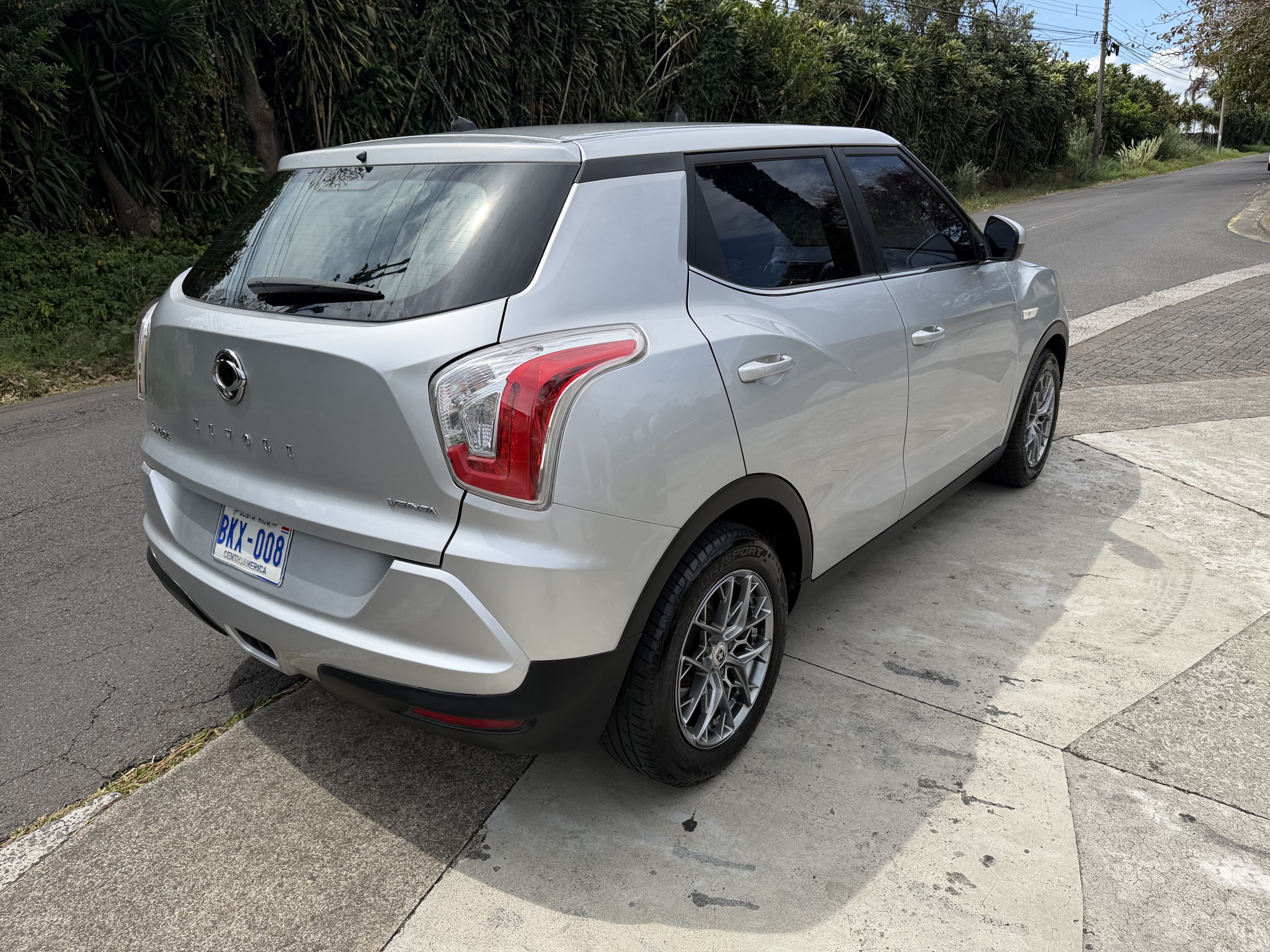 🚙 SsangYong Tivoli 2017 — Manual, Nacional de Agencia ✨ SUV compacto | Dinámico y confiable | Impecable estado 10/10