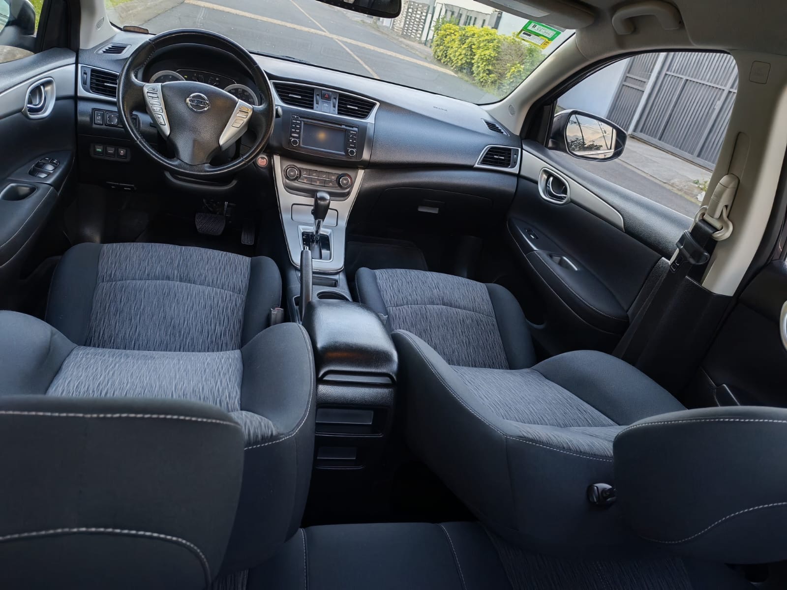 NISSAN SENTRA SV 2015 | Automático 