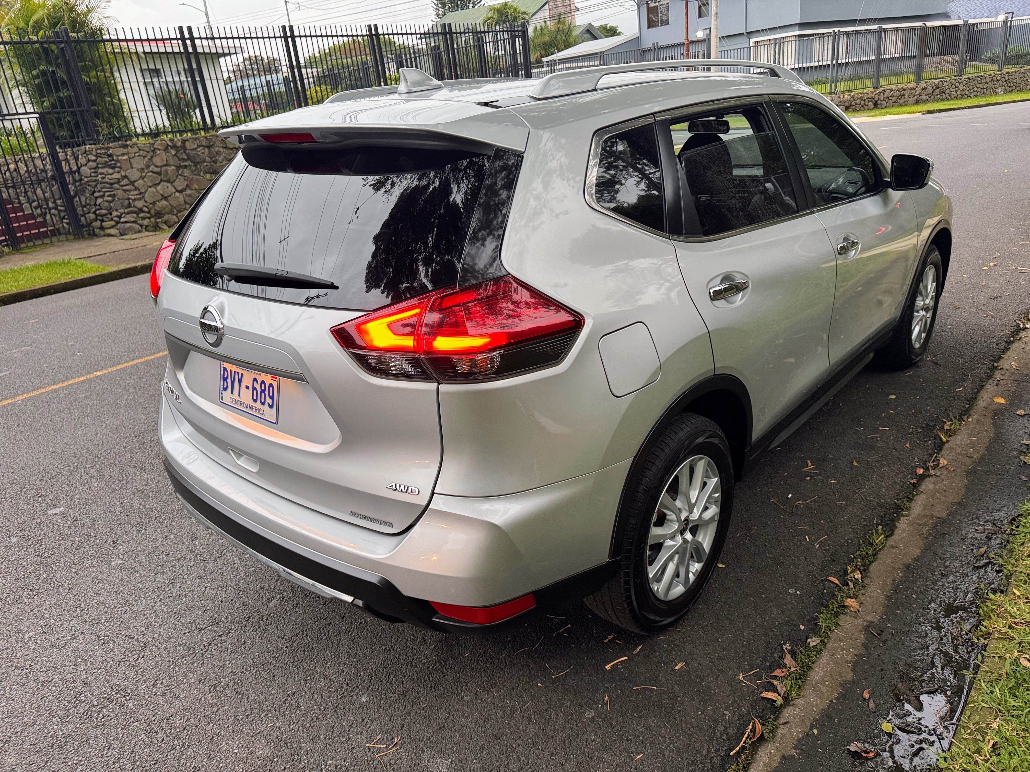 Nissan X-Trail 2022 Advance * Automática | 4WD inteligente | Nacional, comprada en agencia Nissan Costa Rica (Danissa)