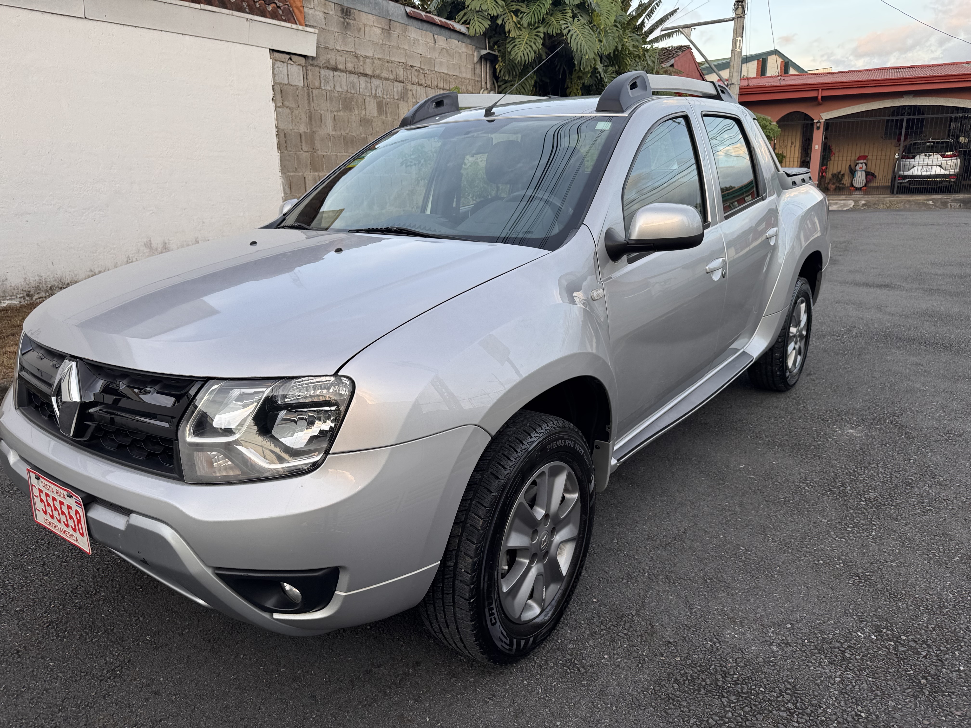 Renault Oroch 2019 Manual *Pickup Doble Cabina*