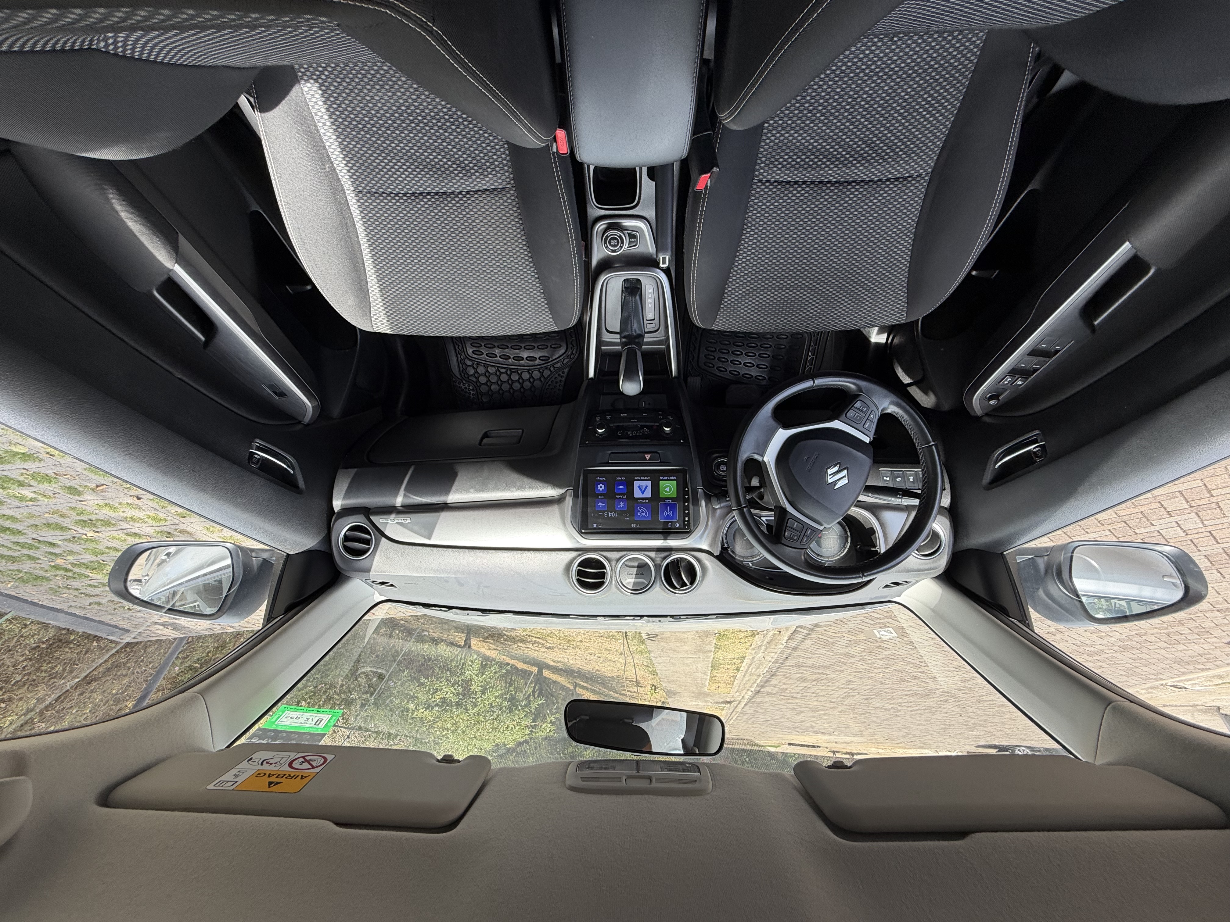 2024 Suzuki Vitara AllGrip 4WD | Pantalla 9" | CarPlay Inalámbrico | Cámara y Sensores
