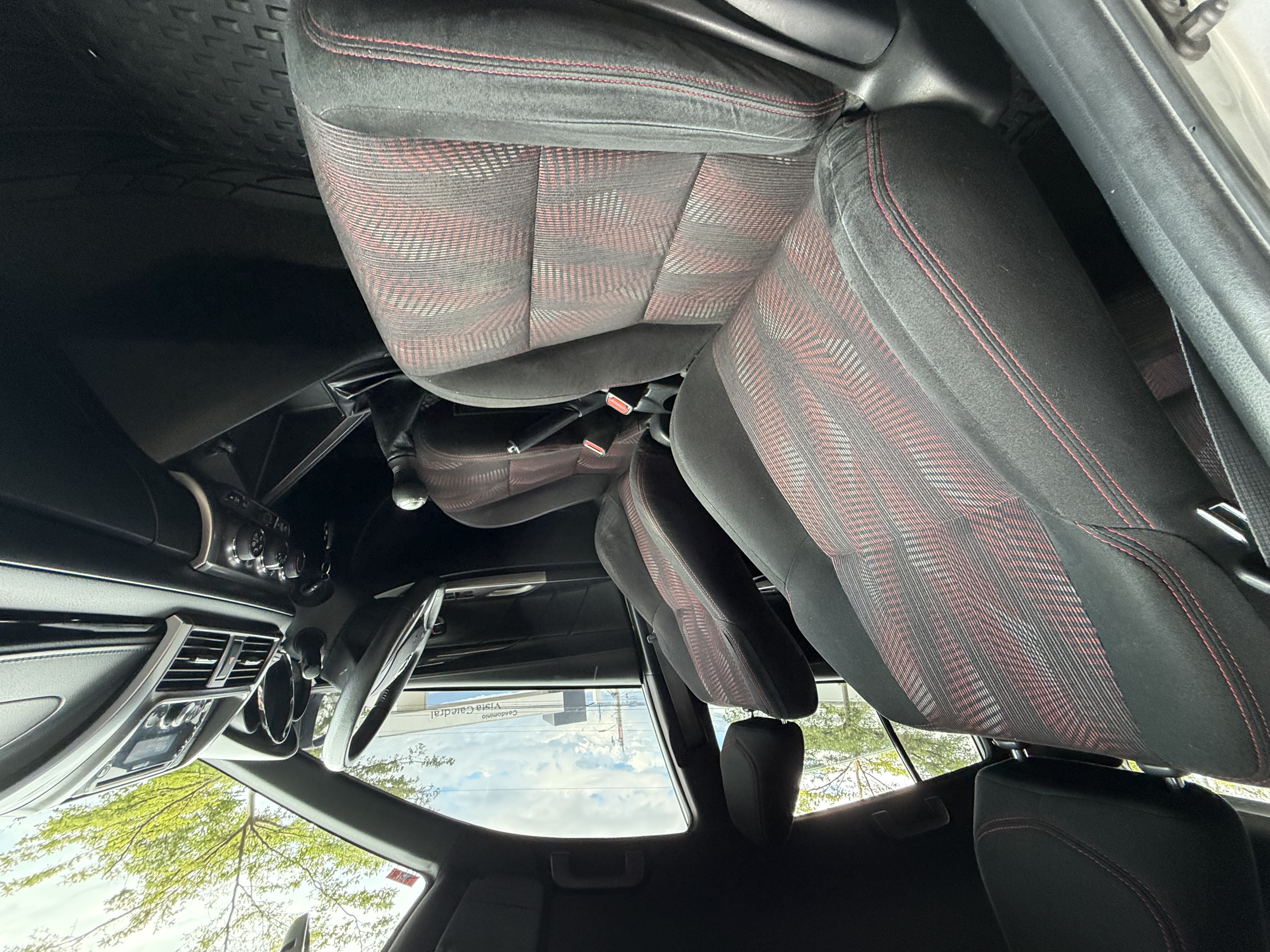 Toyota Yaris S Hatchback 2016 | Nacional Purdy | ¡Solo 86,200 km! Impecable