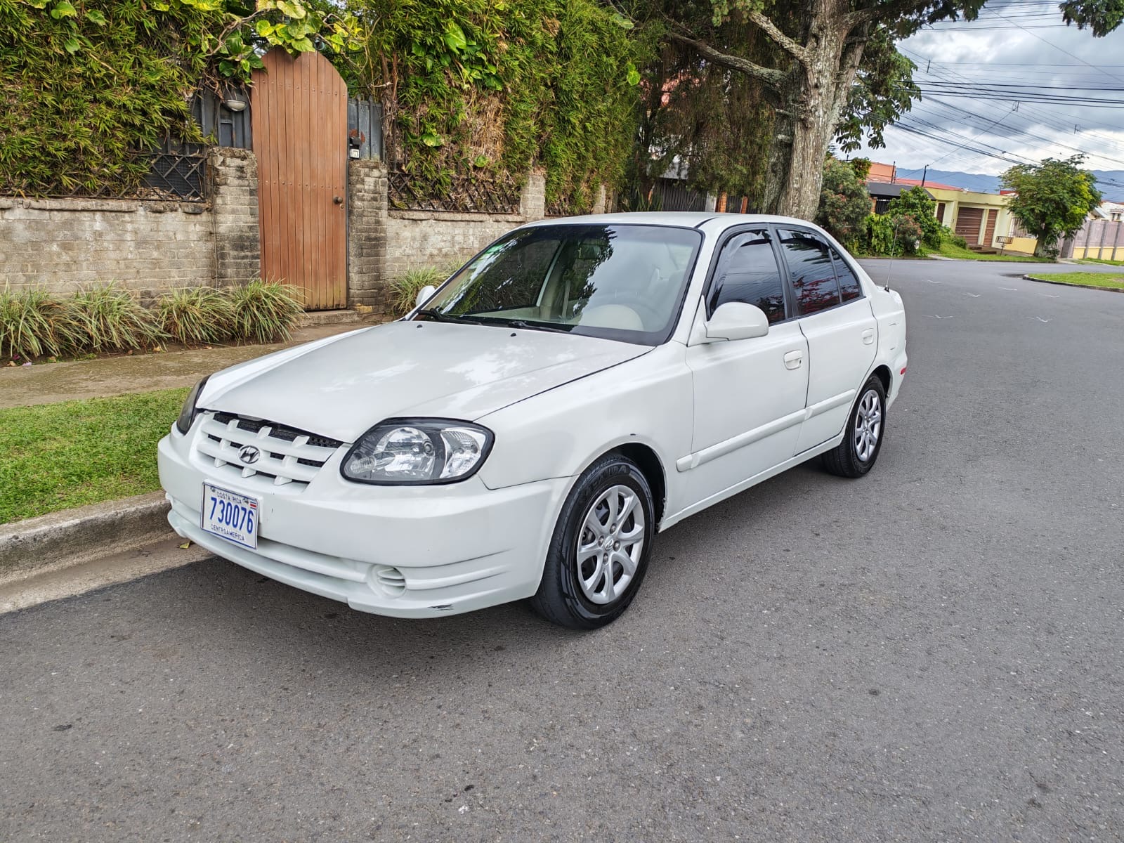 HYUNDAI ACCENT GL 2005 | Automático 