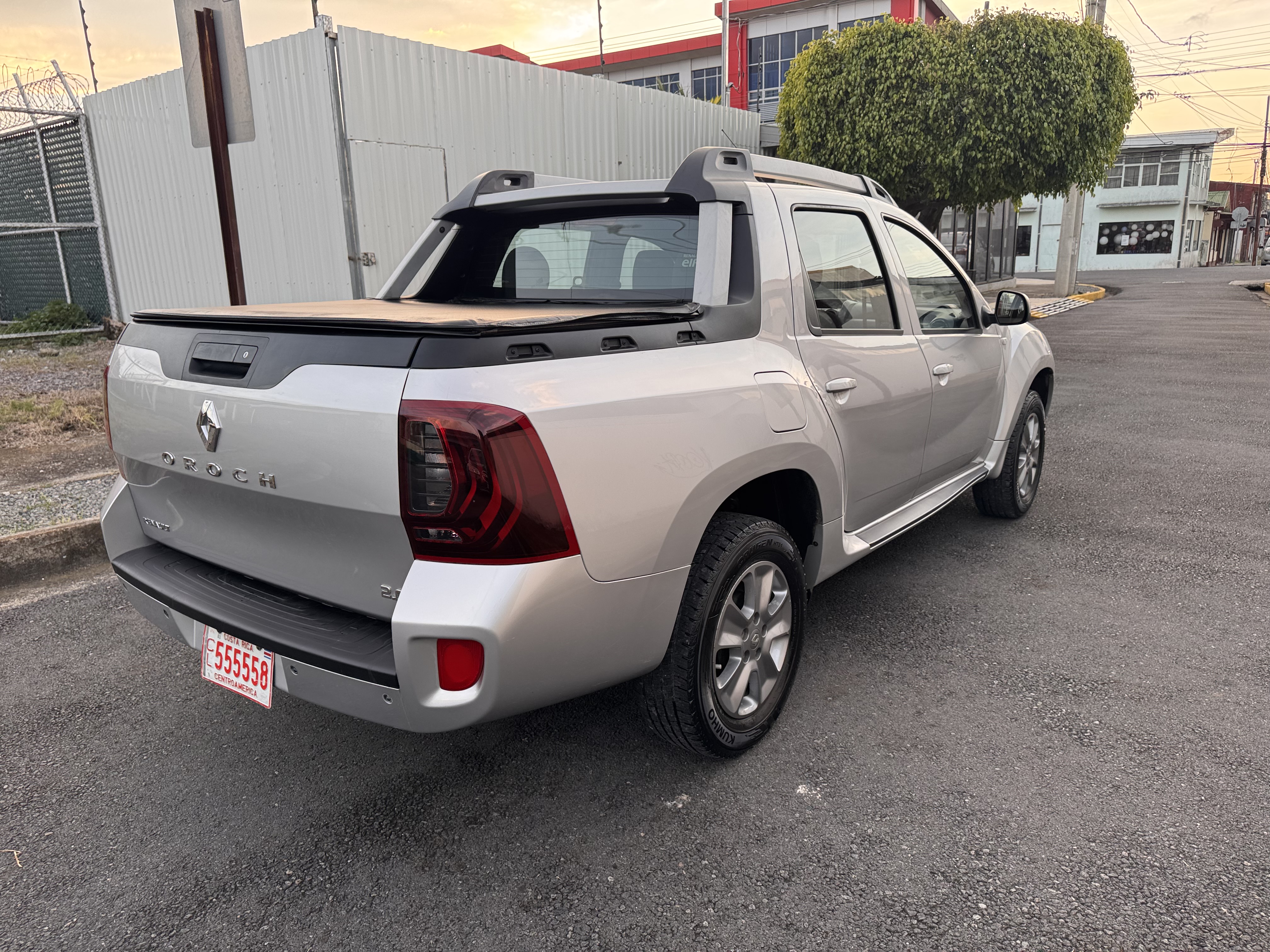 Renault Oroch 2019 Manual *Pickup Doble Cabina*
