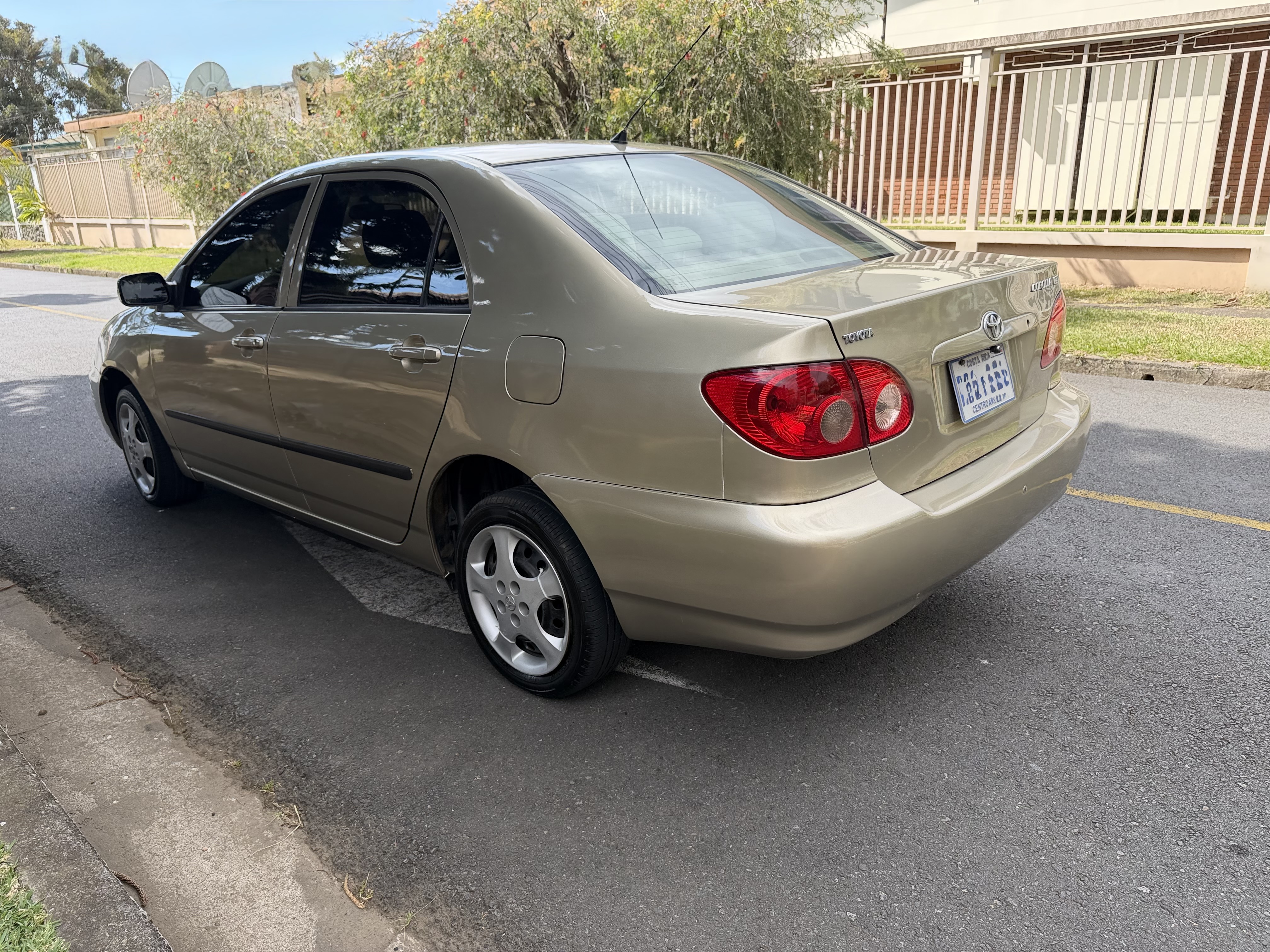 Venta de Toyota Corolla 2008 Automático | Sellos Originales | Sin Detalles