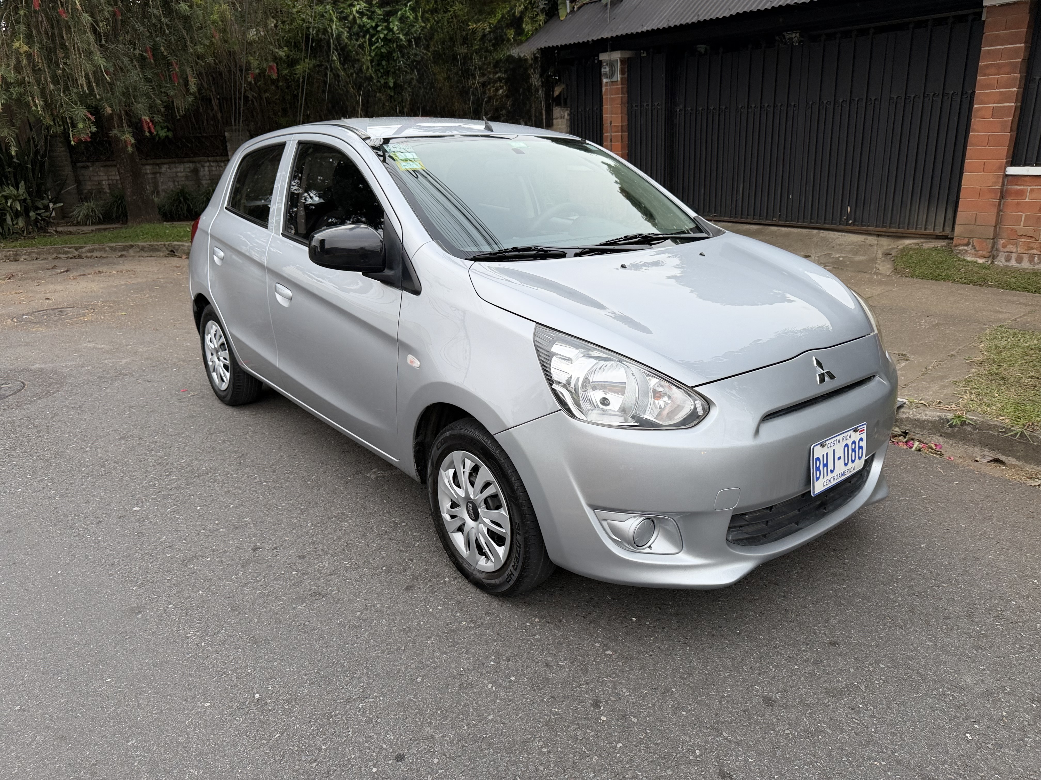 MITSUBISHI MIRAGE 2015 | Nacional. 