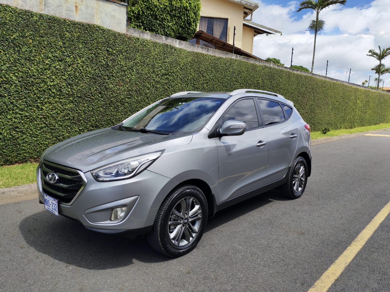 HYUNDAI TUCSON 2014 | 4x4 / Automático. Nacional sacado de agencia