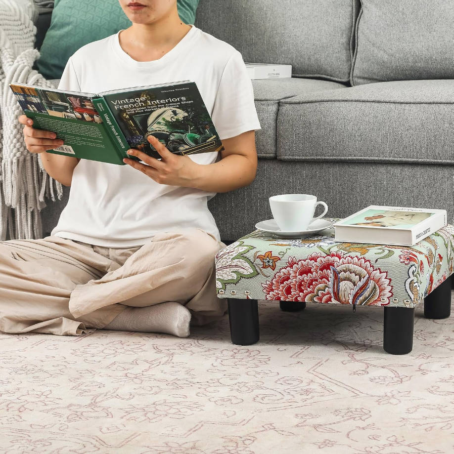 Taburete pequeño otomano, reposapiés cuadrado de tela de 15 pulgadas, reposapiés tapizado para silla, debajo del escritorio, oficina, sala de estar, floral bohemio