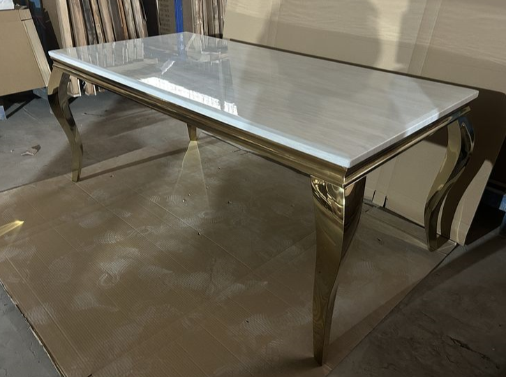 Luxury Modern Expandable Modern Ceramic Dining Table Dining Room Sintered Stone Top Metal Legs Dining Table for Home