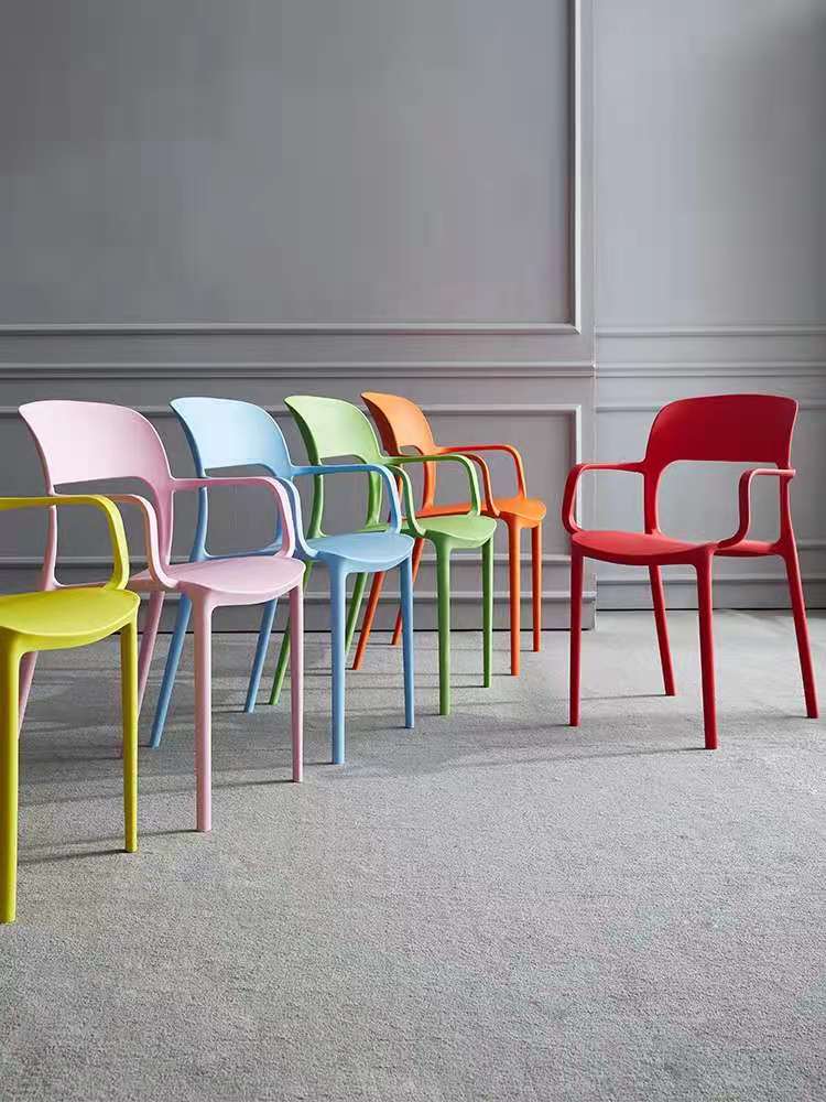 Modern Simple Design Home Furniture Cheap Price Colorful Dining Room Stackable Hard Plastic Chair
