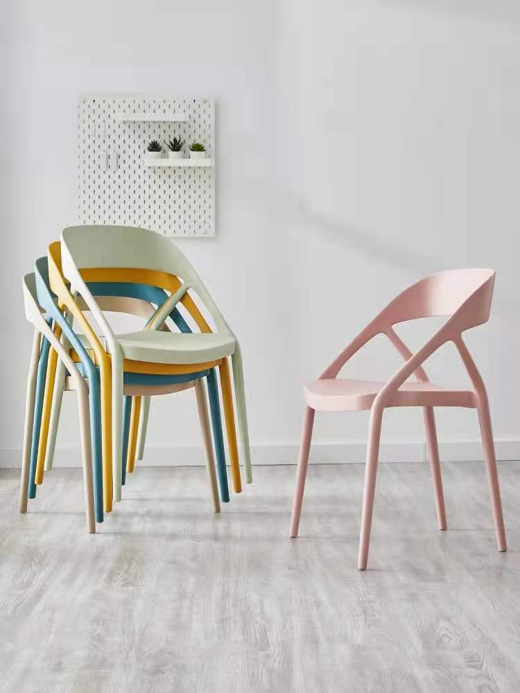 New Design High Back Armrest Plastic Dining Chair Design