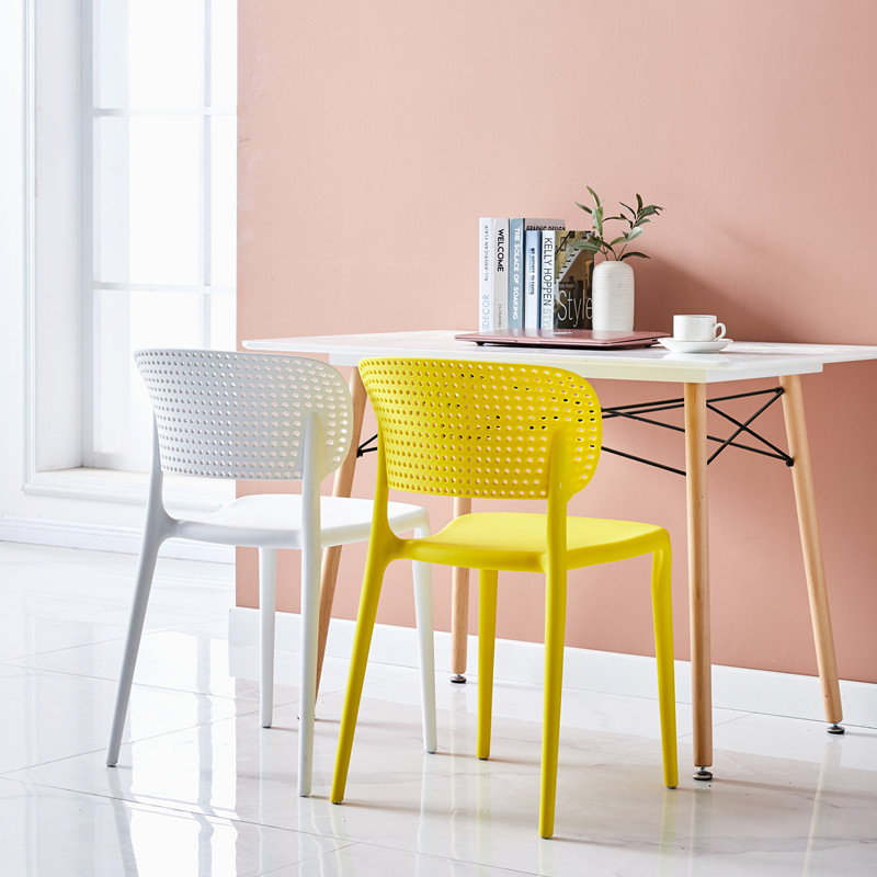 Modern Design Stackable PP Restaurant Outdoor Plastic Chair
