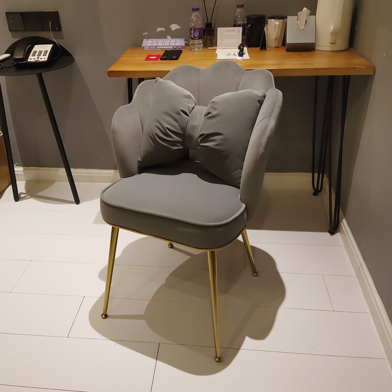 Modern Yellow Velvet French Nordic Dining Room Chairs with Metal Legs Wholesale Hot Sell Luxury Home Furniture 