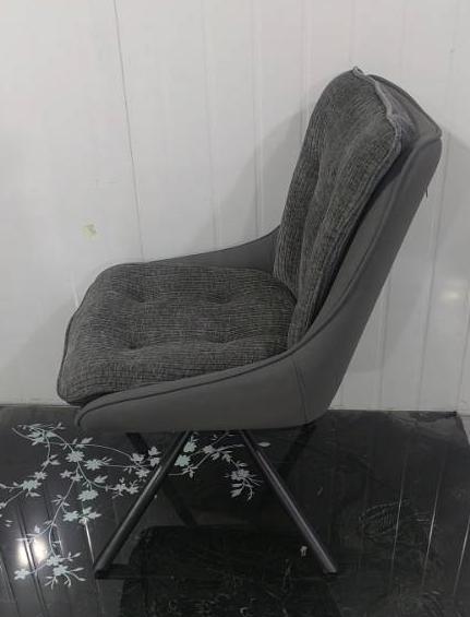 Luxury Nordic Design Dinning Furniture Fabric Metal Leg Upholstery Modern Dining Chairs for Apartment Restaurant