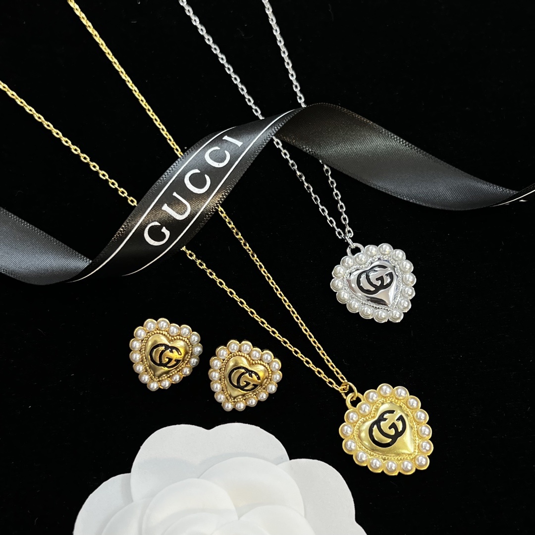 Two-Tone Pearl Heart Jewelry Set: Gold & Silver Necklaces & Earrings