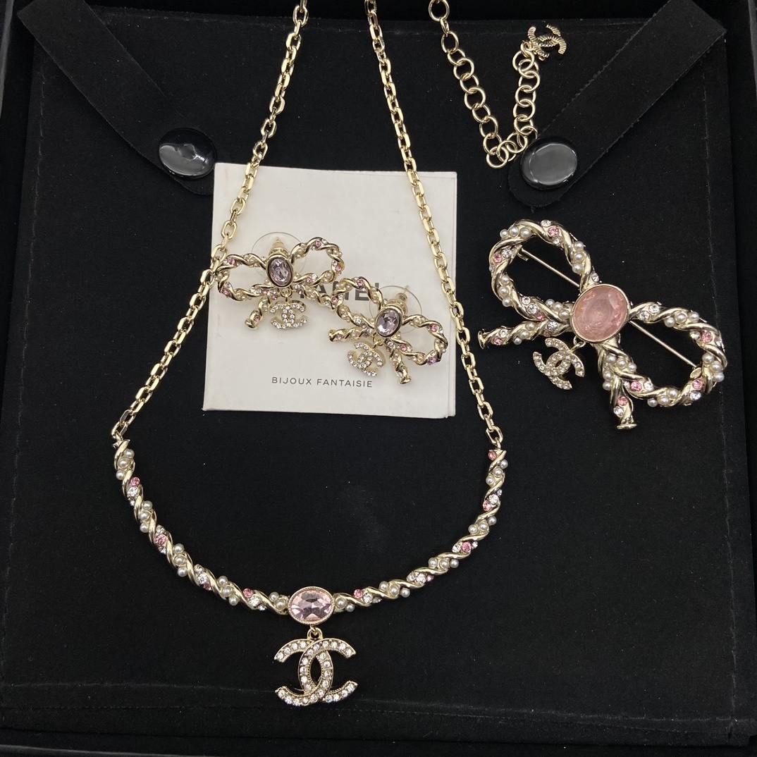 Gold-Toned Jewelry Set with Pink Gem & Crystal Accents (Necklace, Earrings, Brooch)